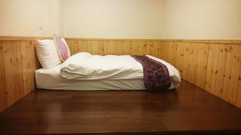 Sun Moon Lake Crystal B&B Nantou Luaran gambar